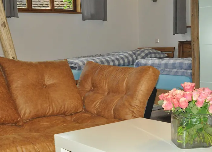 Gaestezimmer - Fuhrhalterei Maul アパート *