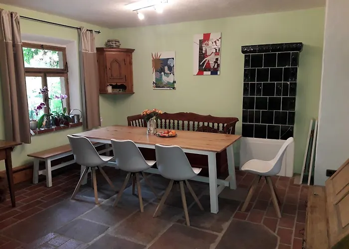 Gaestezimmer - Fuhrhalterei Maul *