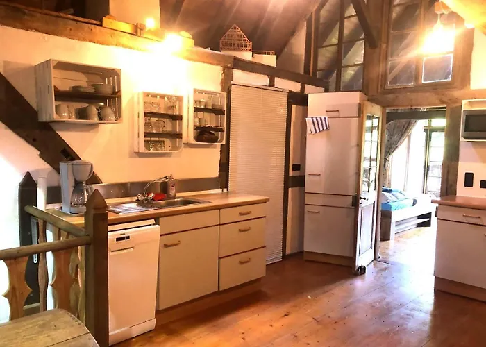 Gaestezimmer - Fuhrhalterei Maul アパート *